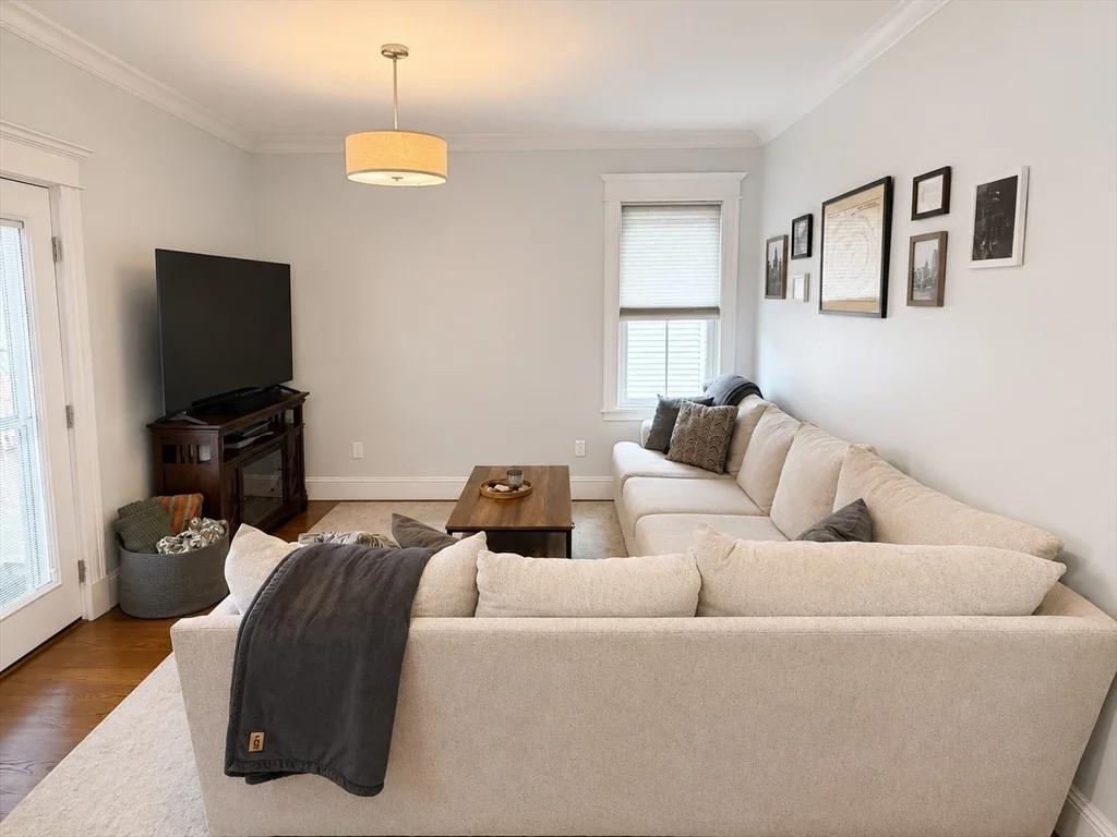 3 bed, 1 bath apartment for rent at 22 Santuit St Unit B, Dorchester — photo 6 of 18