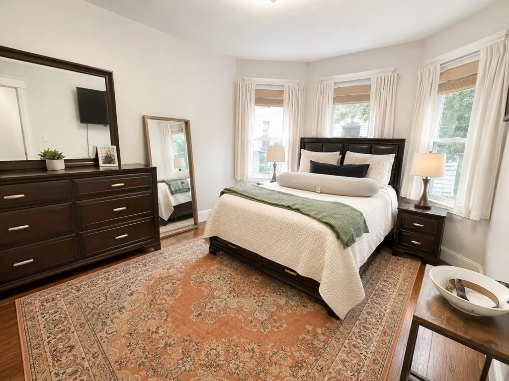 3 bed, 1 bath apartment for rent at 22 Santuit St Unit B, Dorchester — photo 7 of 18
