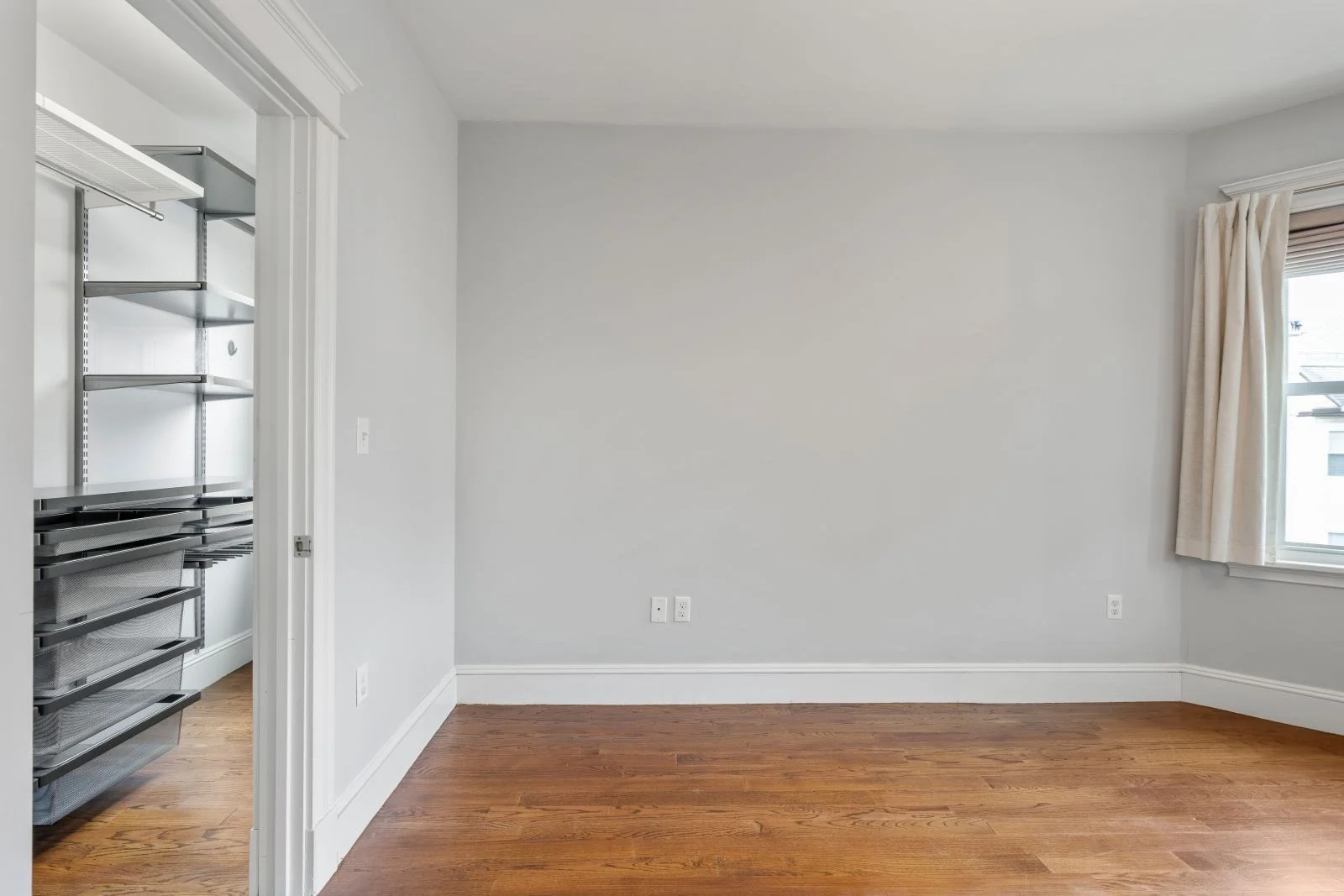 3 bed, 1 bath apartment for rent at 22 Santuit St Unit B, Dorchester — photo 13 of 27