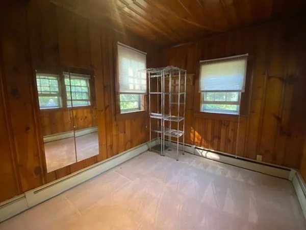 2 bed, 1 bath apartment for rent at 22 Saumur Ln, Bellingham — photo 23 of 29