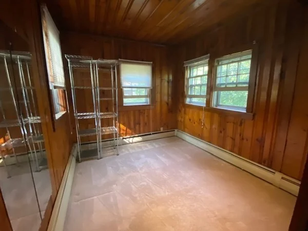 2 bed, 1 bath apartment for rent at 22 Saumur Ln, Bellingham — photo 24 of 29