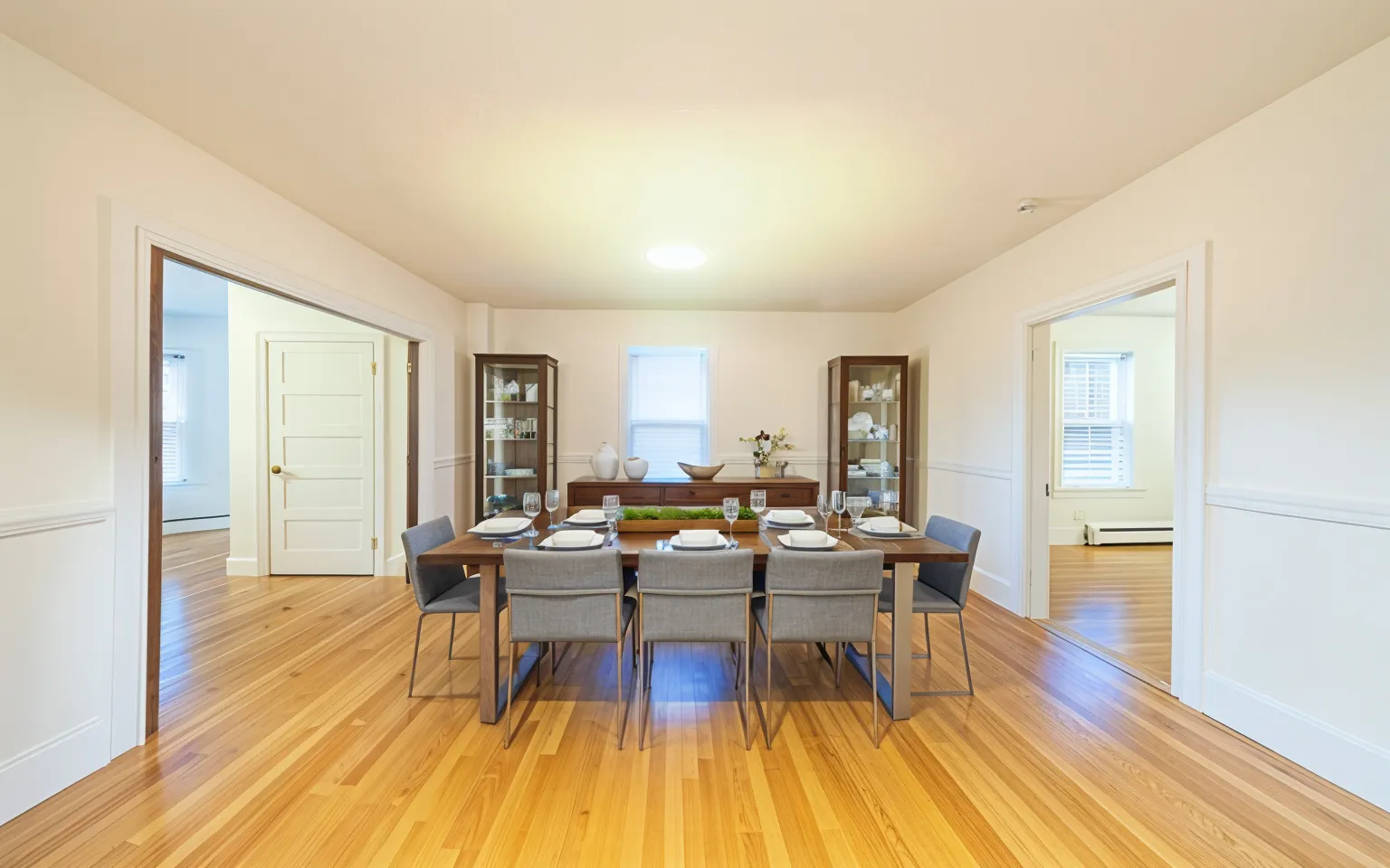 2 bed, 1 bath apartment for rent at 22 Saybrook St Unit 1, Oak Square — photo 2 of 22