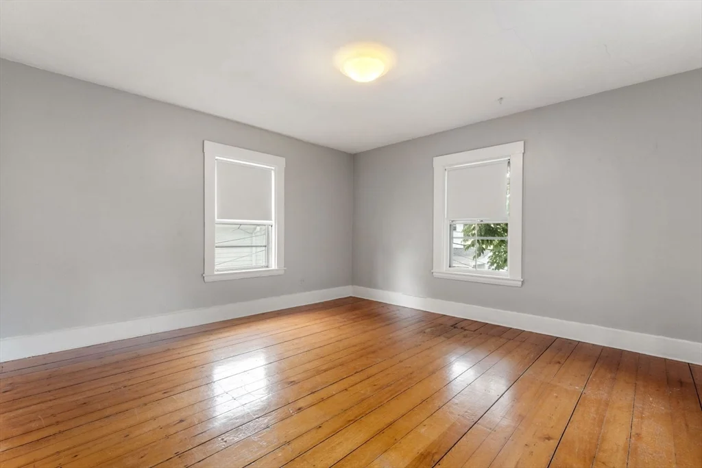 2 bed, 1 bath apartment for rent at 22 School St, Newton — photo 8 of 8