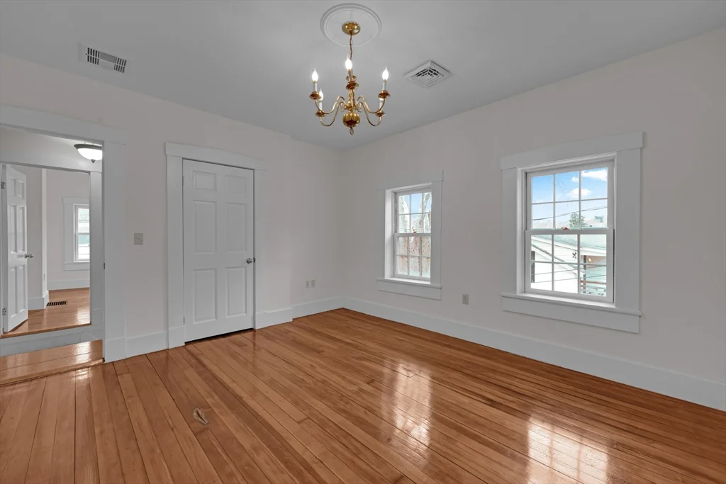 3 bed, 2 bath apartment for rent at 22 School St Unit 1, Southbridge — photo 6 of 24