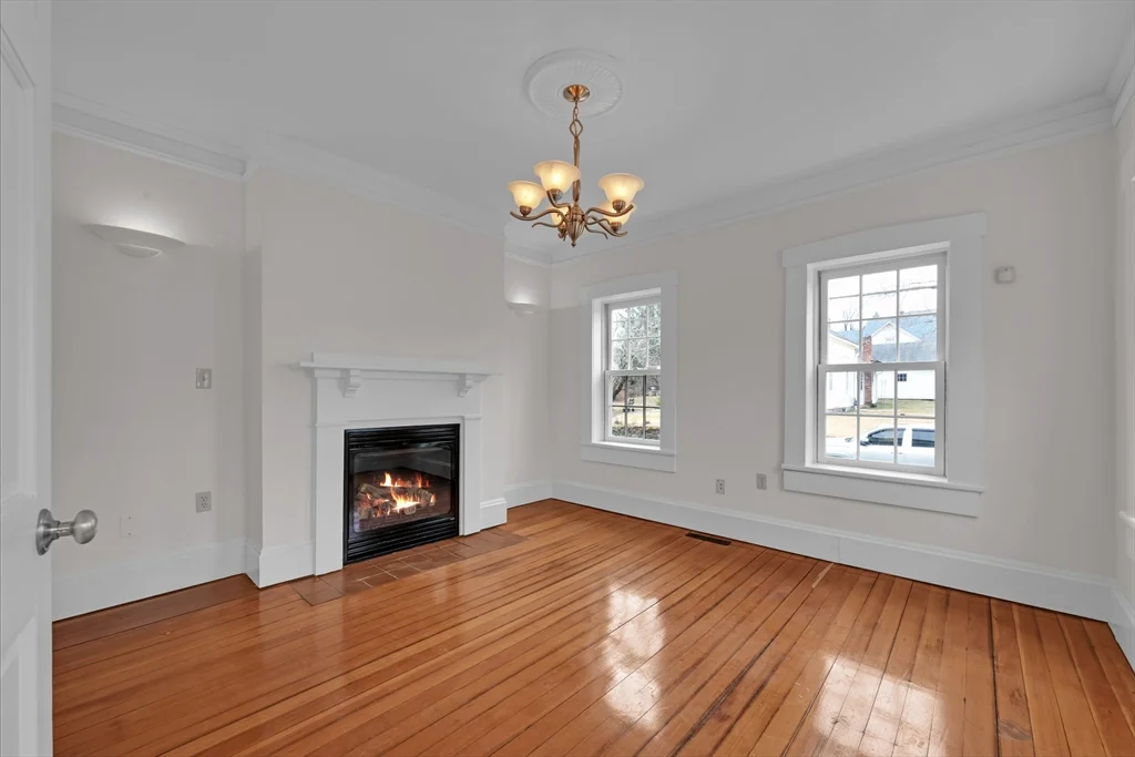 3 bed, 2 bath apartment for rent at 22 School St Unit 1, Southbridge — photo 15 of 24