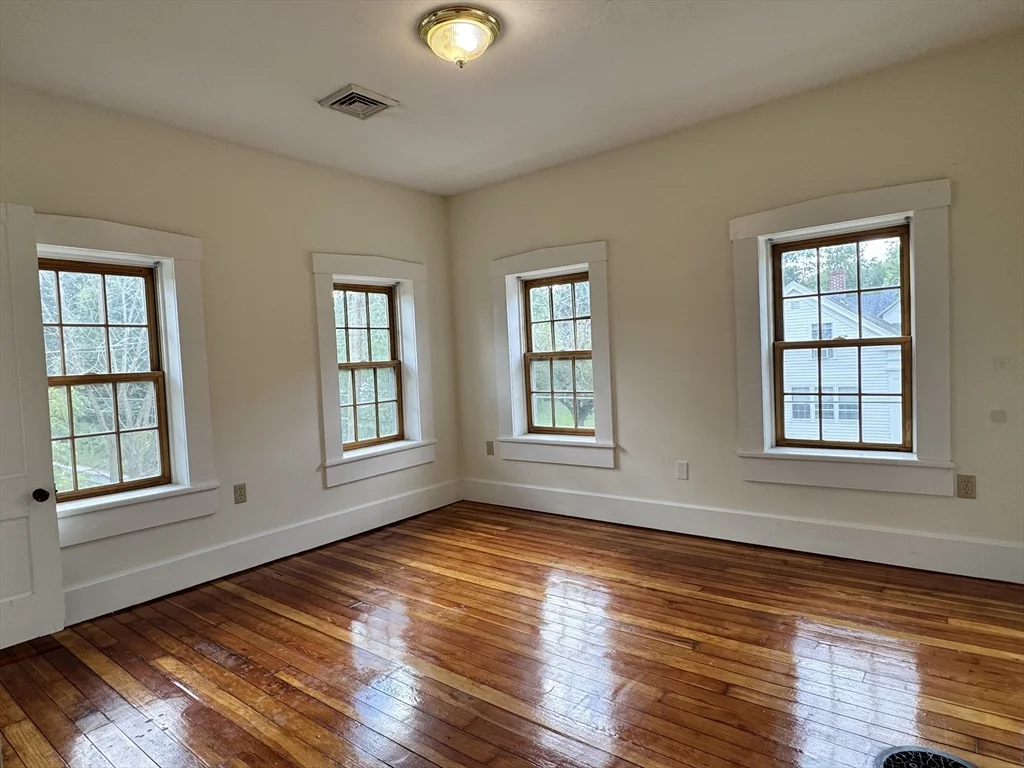 4 bed, 2 bath apartment for rent at 22 School St Unit 2, Southbridge — photo 20 of 20