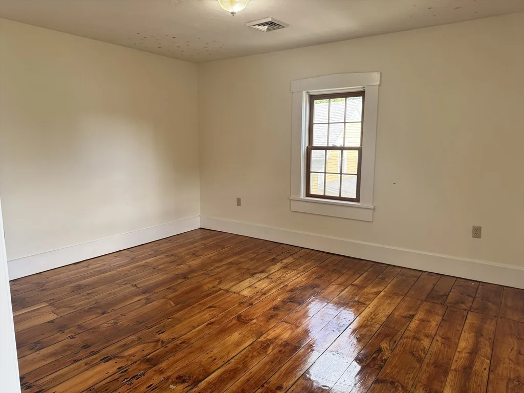 4 bed, 2 bath apartment for rent at 22 School St Unit 2, Southbridge — photo 12 of 20