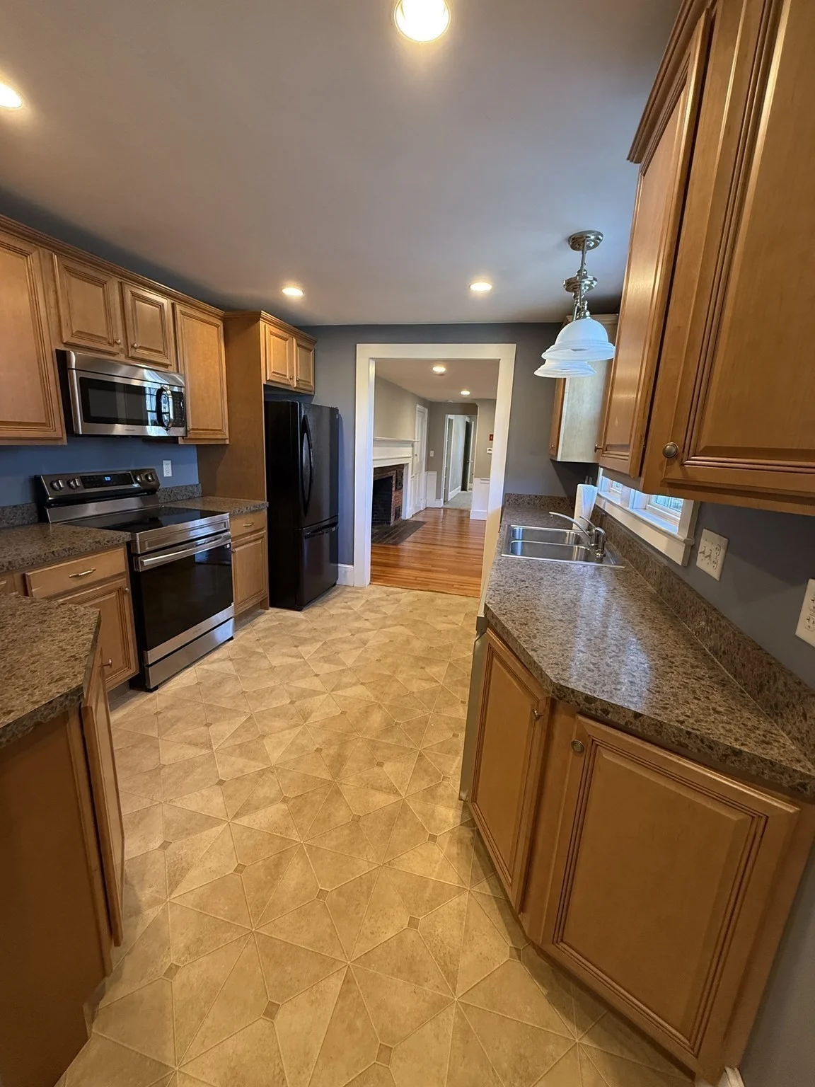 2 bed, 1 bath apartment for rent at 22 School St Unit 22, Merrimac — photo 6 of 14