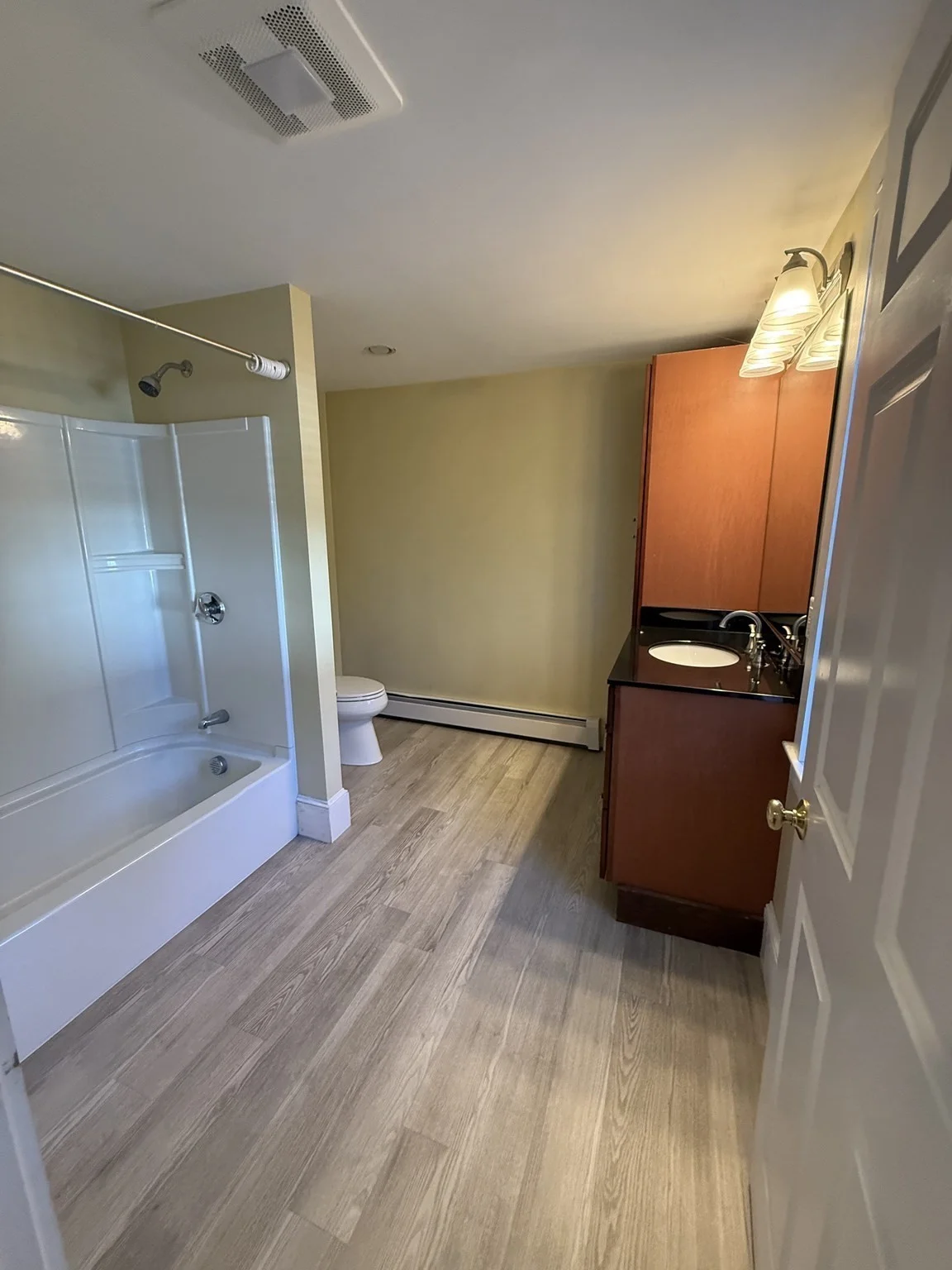 2 bed, 1 bath apartment for rent at 22 School St Unit 22, Merrimac — photo 11 of 14