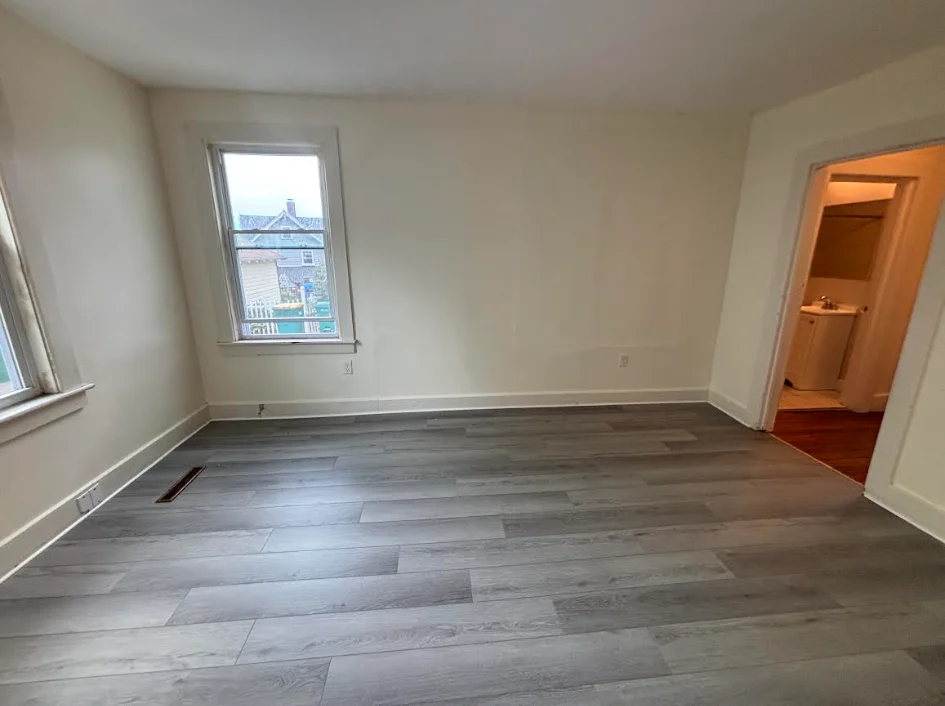 2 bed, 1 bath apartment for rent at 22 Scott St Unit 1, Woburn — photo 3 of 18