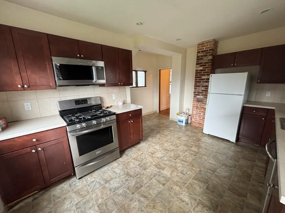 2 bed, 1 bath apartment for rent at 22 Scott St Unit 1, Woburn — photo 5 of 18