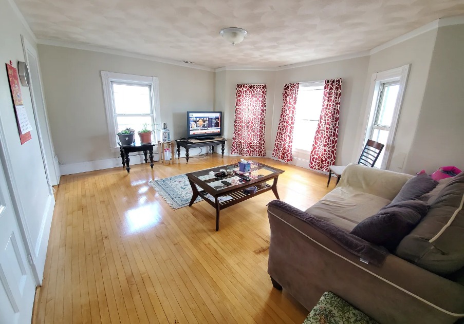 3 bed, 1 bath apartment for rent at 22 Scott St Unit 2, Woburn — photo 7 of 10
