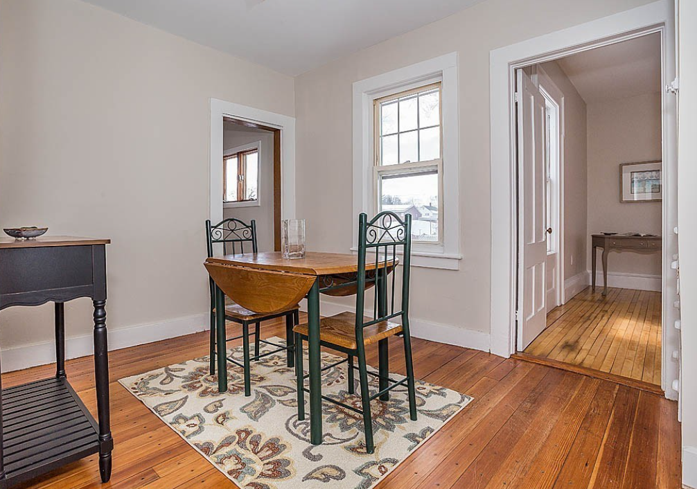 3 bed, 1 bath apartment for rent at 22 Scott St Unit 2, Woburn — photo 4 of 10