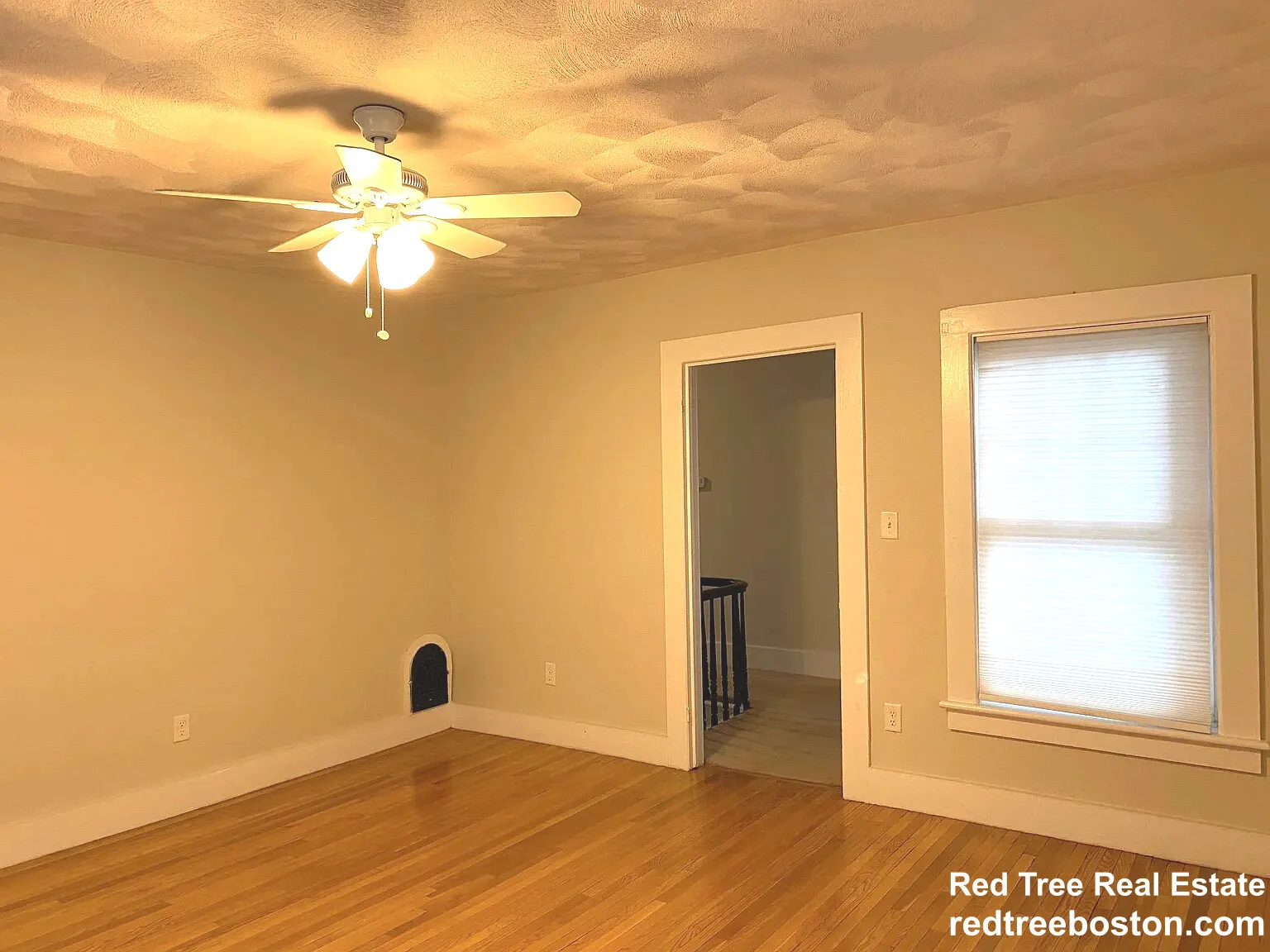 2 bed, 1 bath apartment for rent at 22 Scott St Unit A, Woburn — photo 2 of 5