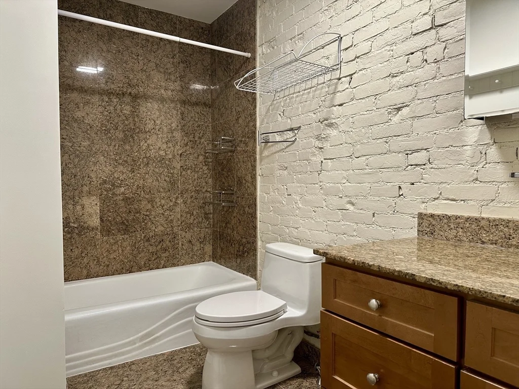 2 bed, 1 bath apartment for rent at 22 Sewall St Unit 2, Winter Hill — photo 13 of 14