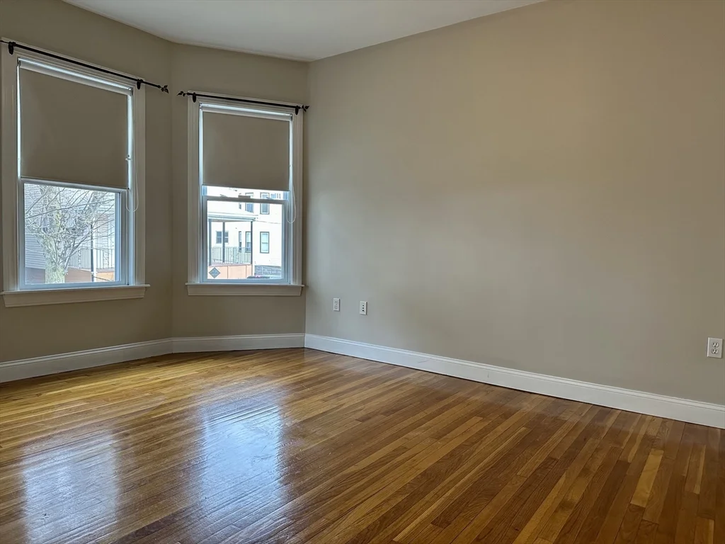 2 bed, 1 bath apartment for rent at 22 Sewall St Unit 2, Winter Hill — photo 11 of 14