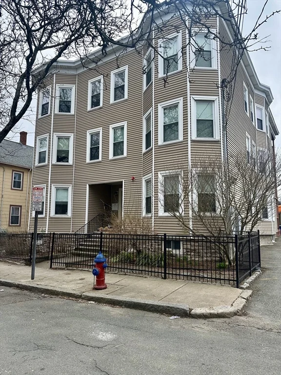 2 bed, 1 bath apartment for rent at 22 Sewall St Unit 2, Winter Hill — photo 1 of 14