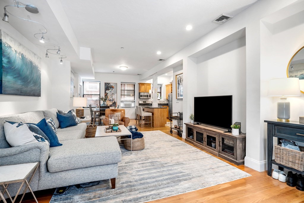 2 bed, 2 bath apartment for rent at 22 Sheafe St Unit 1, North End — photo 3 of 30