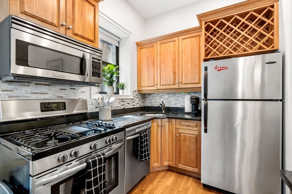 2 bed, 2 bath apartment for rent at 22 Sheafe St Unit 1, North End — photo 10 of 30