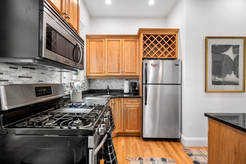 2 bed, 2 bath apartment for rent at 22 Sheafe St Unit 1, North End — photo 11 of 30