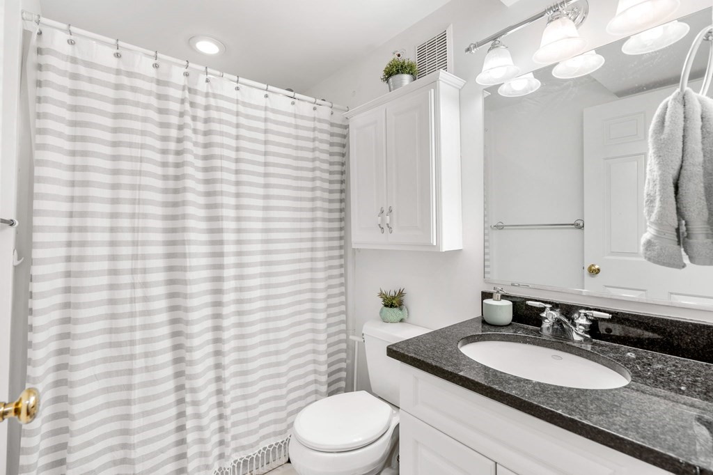 2 bed, 2 bath apartment for rent at 22 Sheafe St Unit 1, North End — photo 17 of 30