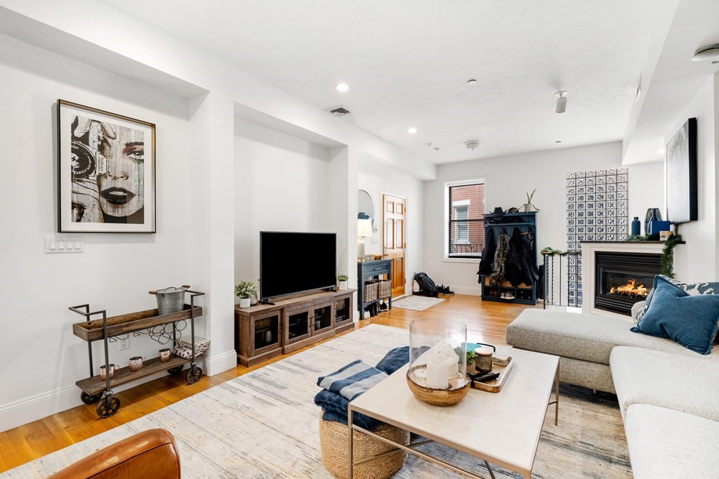 2 bed, 2 bath apartment for rent at 22 Sheafe St Unit 1, North End — photo 13 of 30