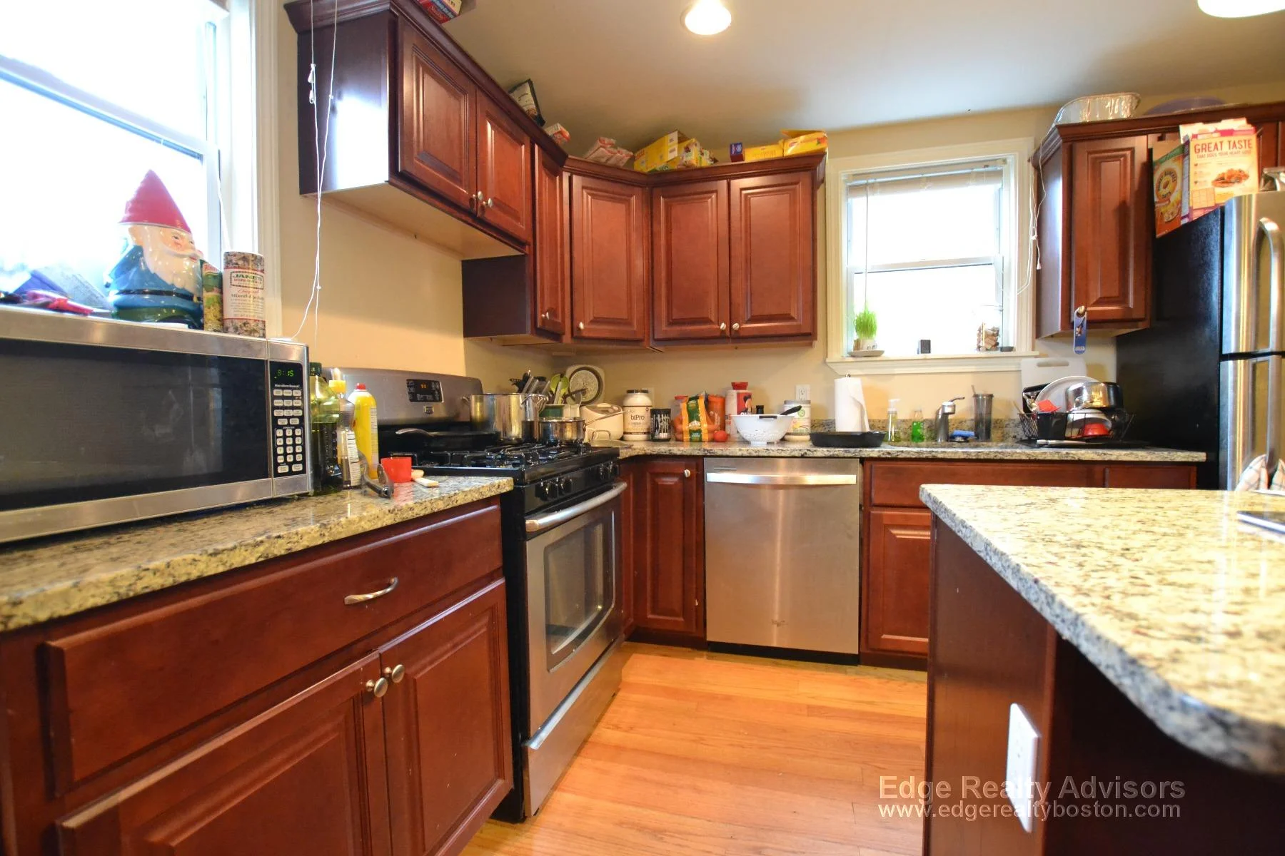 3 bed, 2 bath apartment for rent at 22 Shepard St Unit 1, Brighton — photo 11 of 12