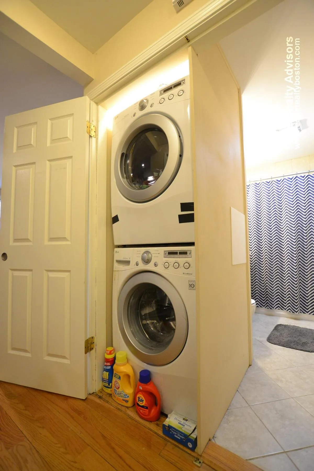 3 bed, 2 bath apartment for rent at 22 Shepard St Unit 1, Brighton — photo 4 of 12