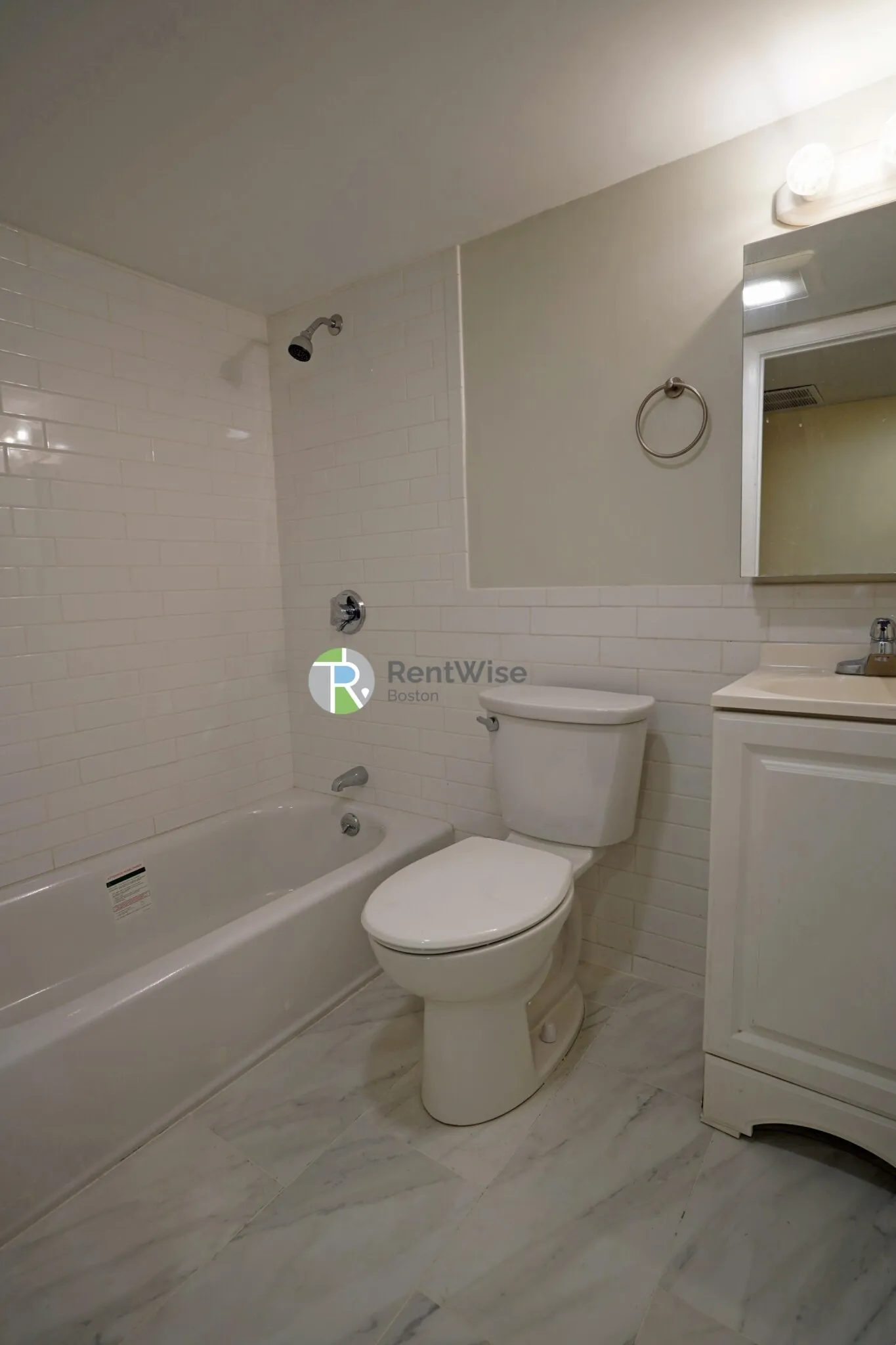 1 bed, 1 bath apartment for rent at 22 Snow St Unit 4, Brighton — photo 11 of 17