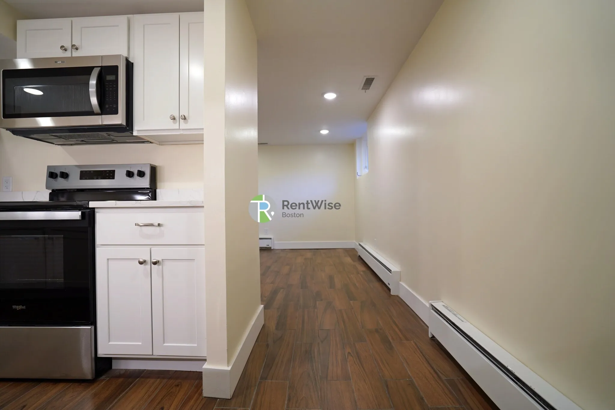1 bed, 1 bath apartment for rent at 22 Snow St Unit 4, Brighton