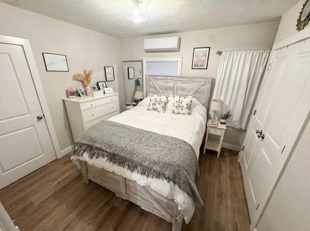 1 bed, 1 bath apartment for rent at 22 Station St Unit A, East Weymouth — photo 6 of 7