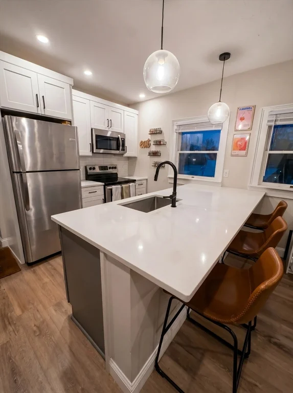1 bed, 1 bath apartment for rent at 22 Station St Unit A, East Weymouth — photo 3 of 7