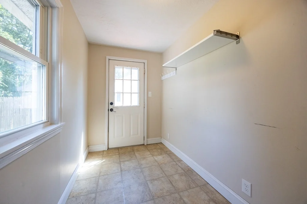 3 bed, 2 bath apartment for rent at 22 Suffolk Rd, Sharon — photo 15 of 42