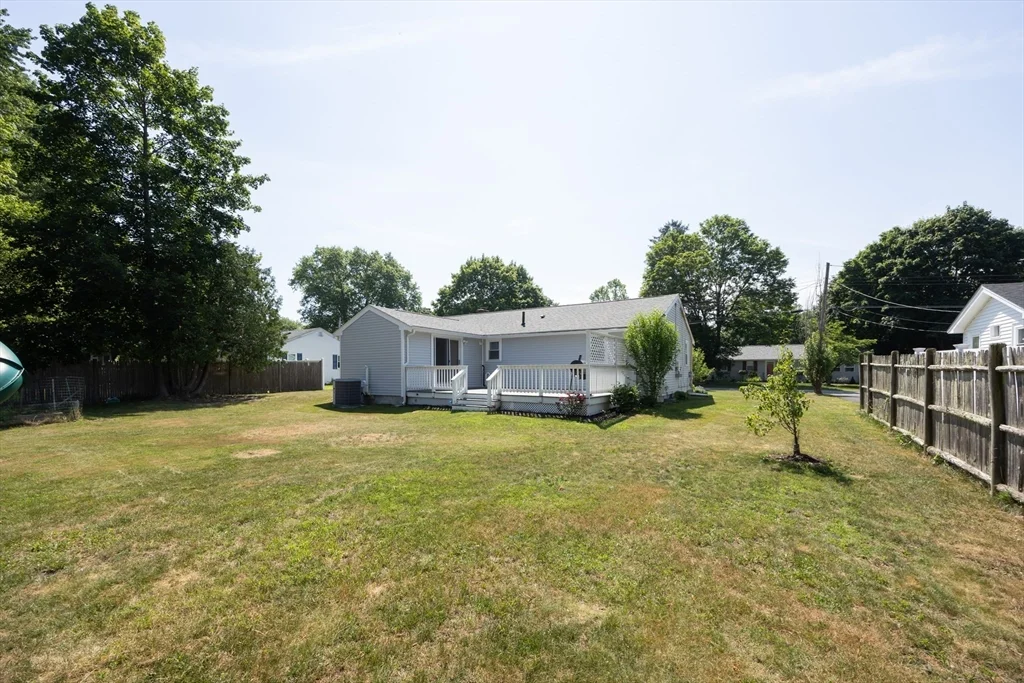3 bed, 2 bath apartment for rent at 22 Suffolk Rd, Sharon — photo 36 of 42