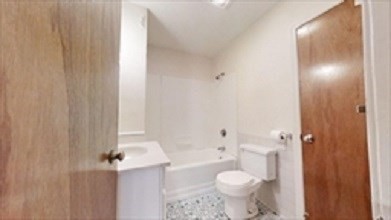 2 bed, 1 bath apartment for rent at 22 Summer Ave Unit 4, Waltham — photo 10 of 10