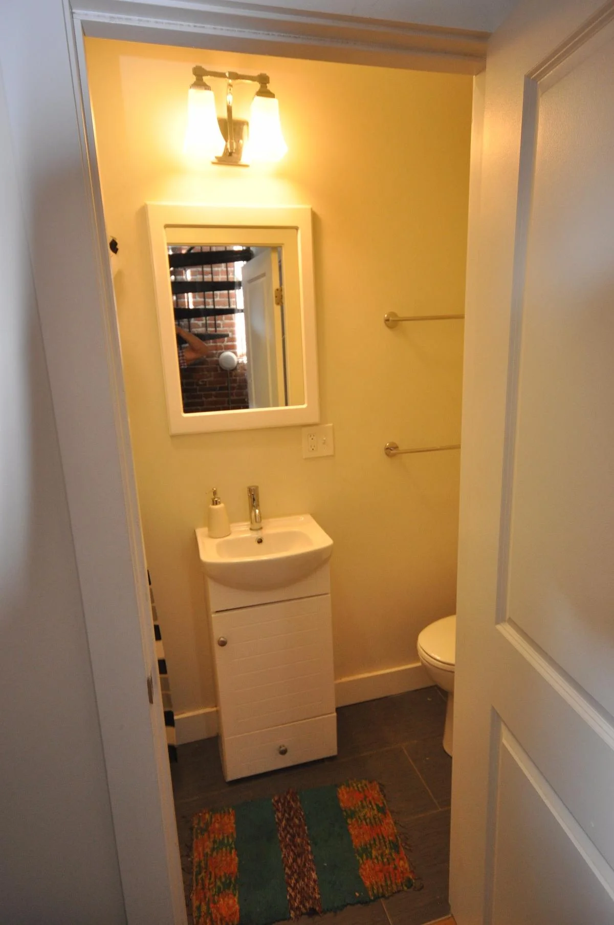 3 bed, 2 bath apartment for rent at 22 Sussex St Unit 1, Roxbury — photo 23 of 24