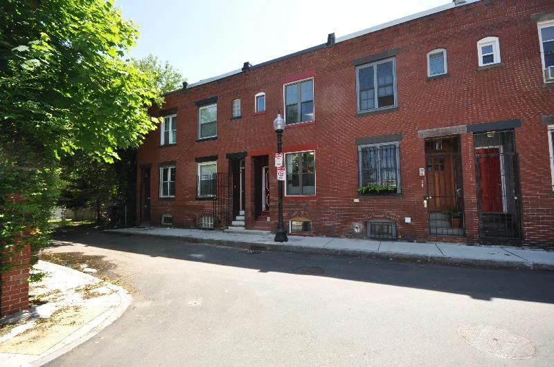 3 bed, 2 bath apartment for rent at 22 Sussex St Unit 1, Roxbury — photo 24 of 24