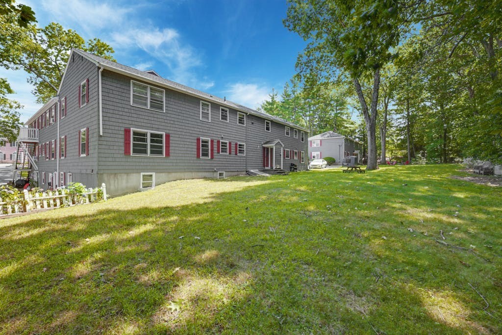 2 bed, 1 bath apartment for rent at 22 Southwest Cutoff Unit 22B, Northborough — photo 16 of 16