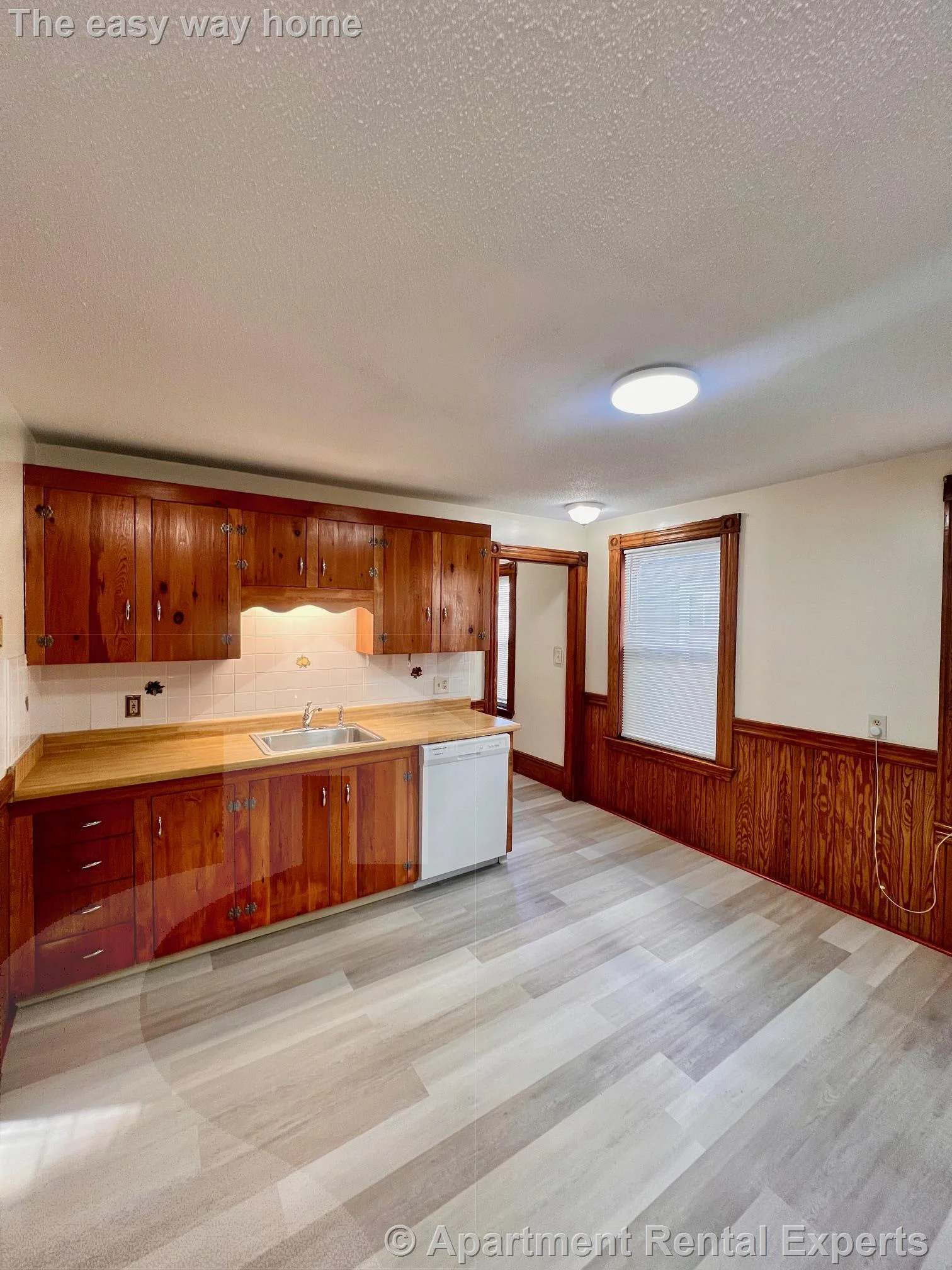 2 bed, 1 bath apartment for rent at 22 Temple St Unit 2, Winter Hill