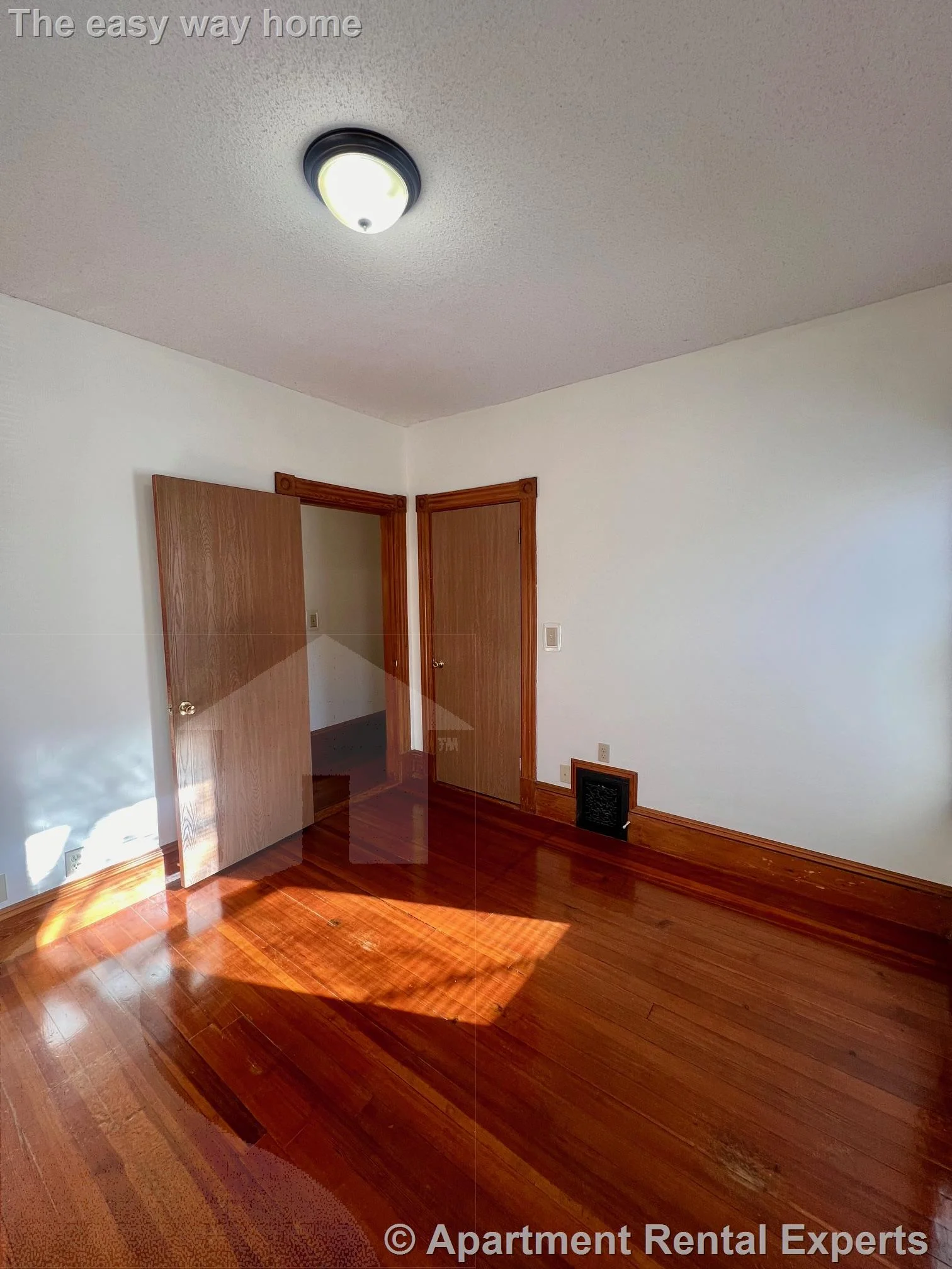 2 bed, 1 bath apartment for rent at 22 Temple St Unit 2, Winter Hill — photo 5 of 16