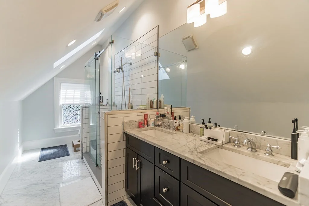 3 bed, 2 bath apartment for rent at 22 Thwing St Unit 2, Roxbury — photo 10 of 20