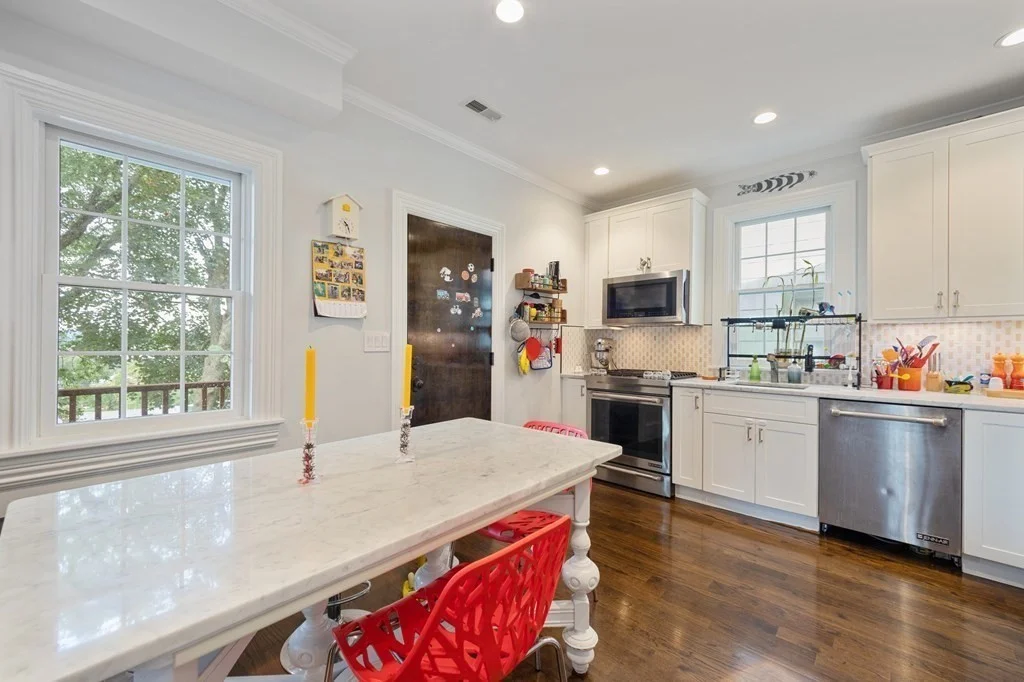 3 bed, 2 bath apartment for rent at 22 Thwing St Unit 2, Roxbury — photo 9 of 20