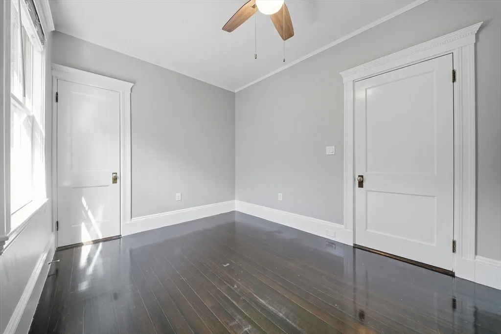 3 bed, 1 bath apartment for rent at 22 Trescott Unit 3, Dorchester — photo 11 of 22