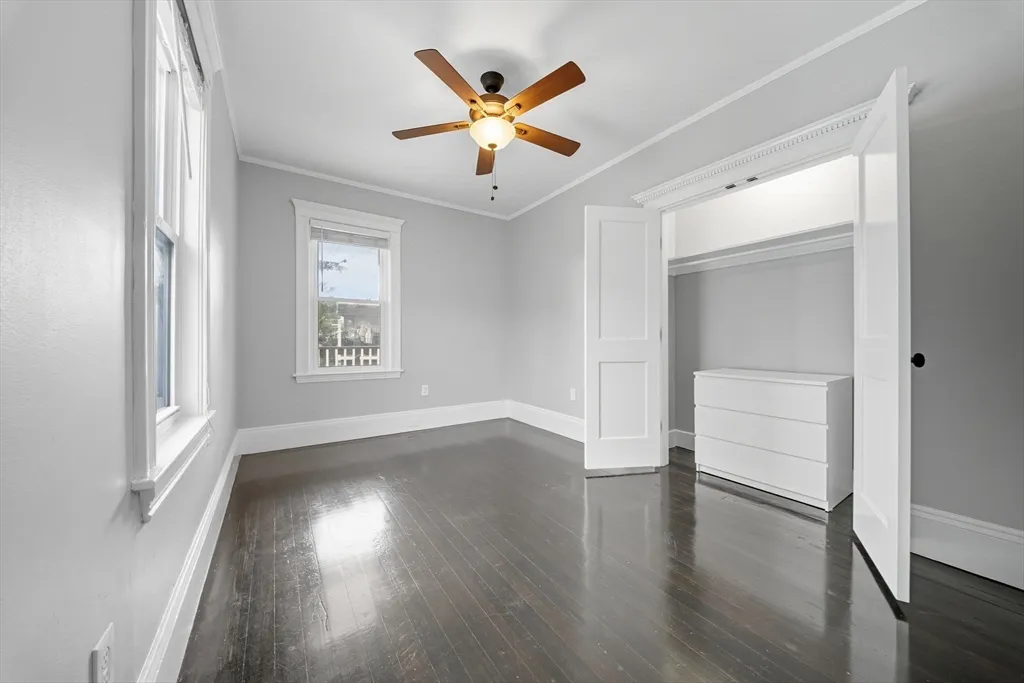 3 bed, 1 bath apartment for rent at 22 Trescott Unit 3, Dorchester — photo 4 of 22