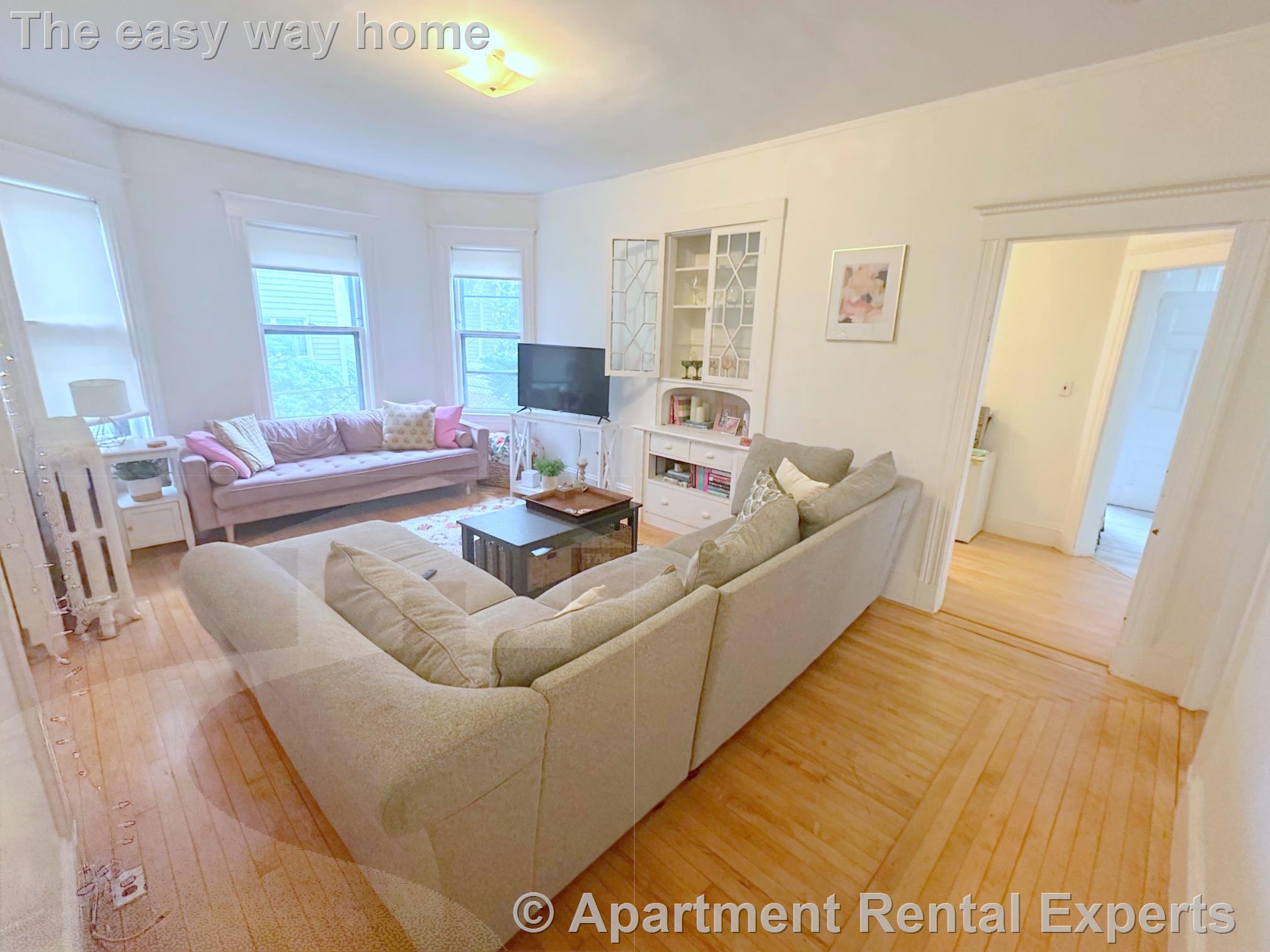 3 bed, 1 bath apartment for rent at 22 Upland Rd Unit 1, Porter Square — photo 3 of 18