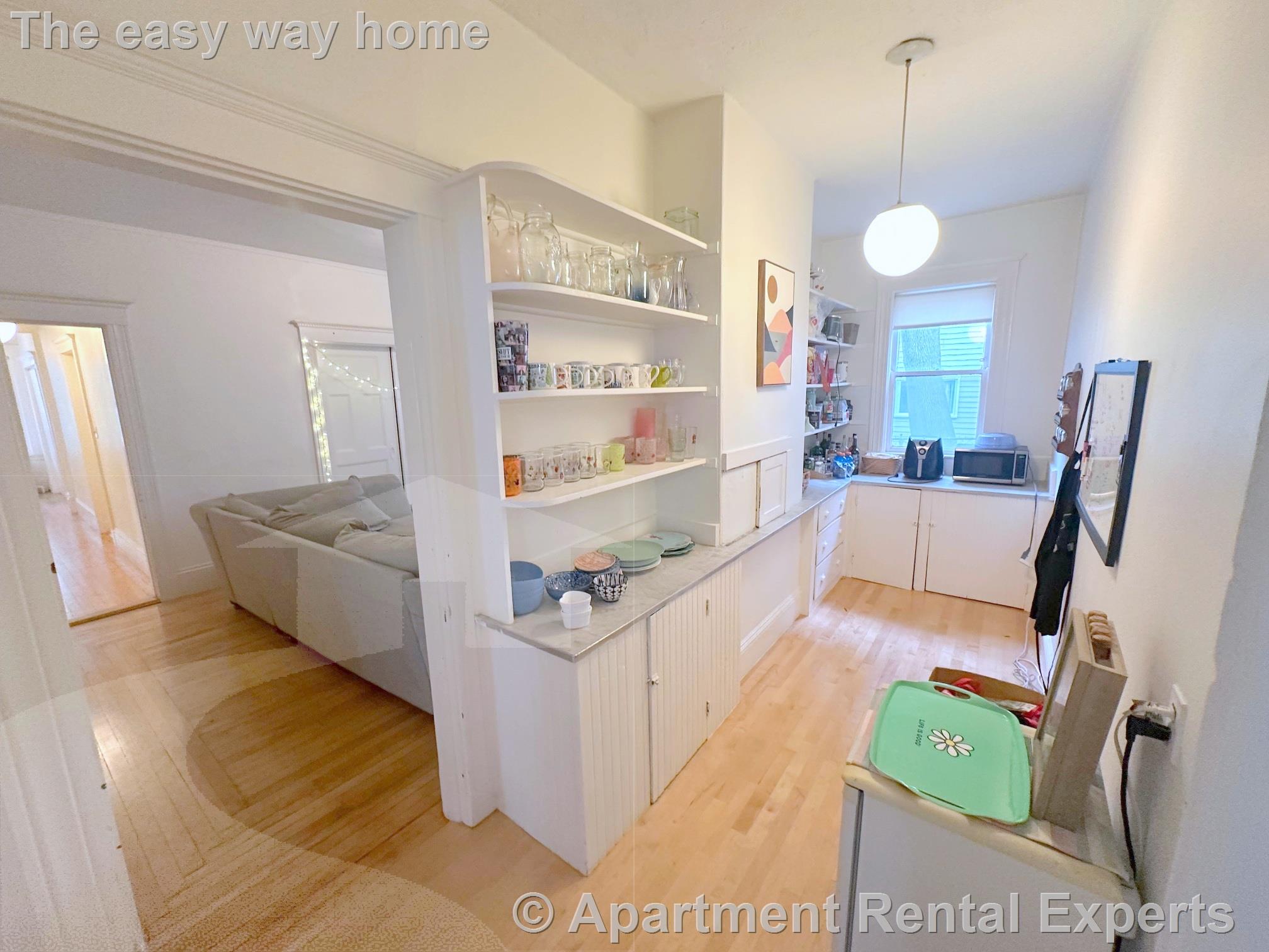 3 bed, 1 bath apartment for rent at 22 Upland Rd Unit 1, Porter Square — photo 15 of 18