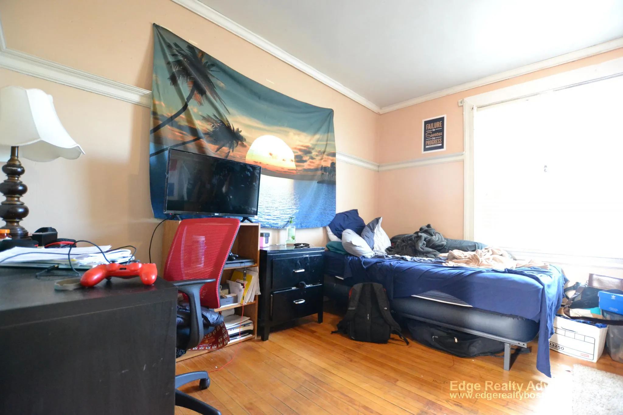 5 bed, 2 bath apartment for rent at 22 Wadsworth St Unit 1, Allston — photo 9 of 12