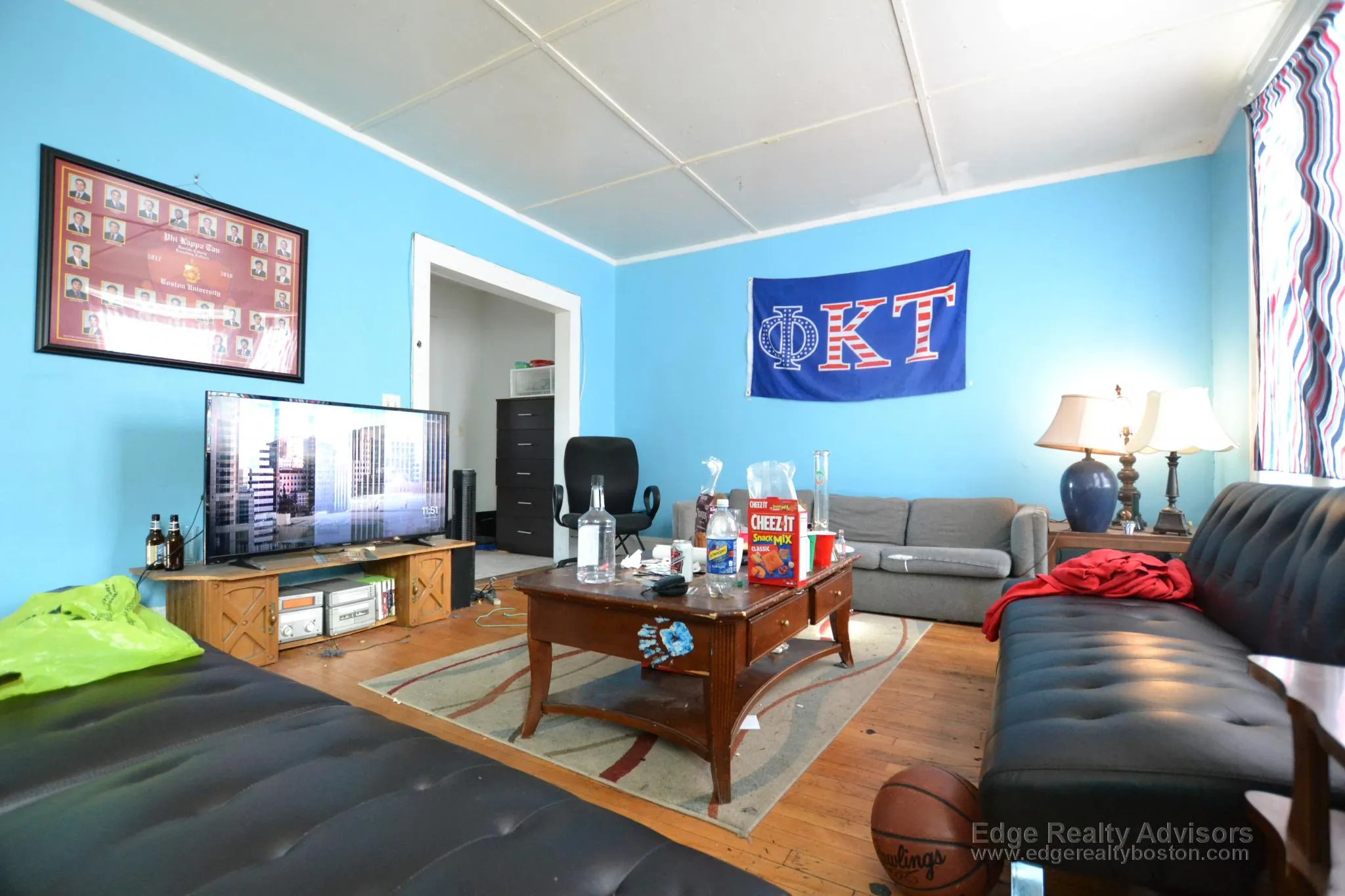 5 bed, 2 bath apartment for rent at 22 Wadsworth St Unit 1, Allston — photo 1 of 12