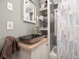 2 bed, 1 bath apartment for rent at 22 Warner St Unit 1, Blackstone — photo 5 of 9