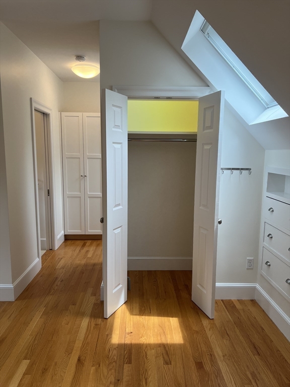 2 bed, 2 bath apartment for rent at 22 Warren Ln, Weston — photo 19 of 24